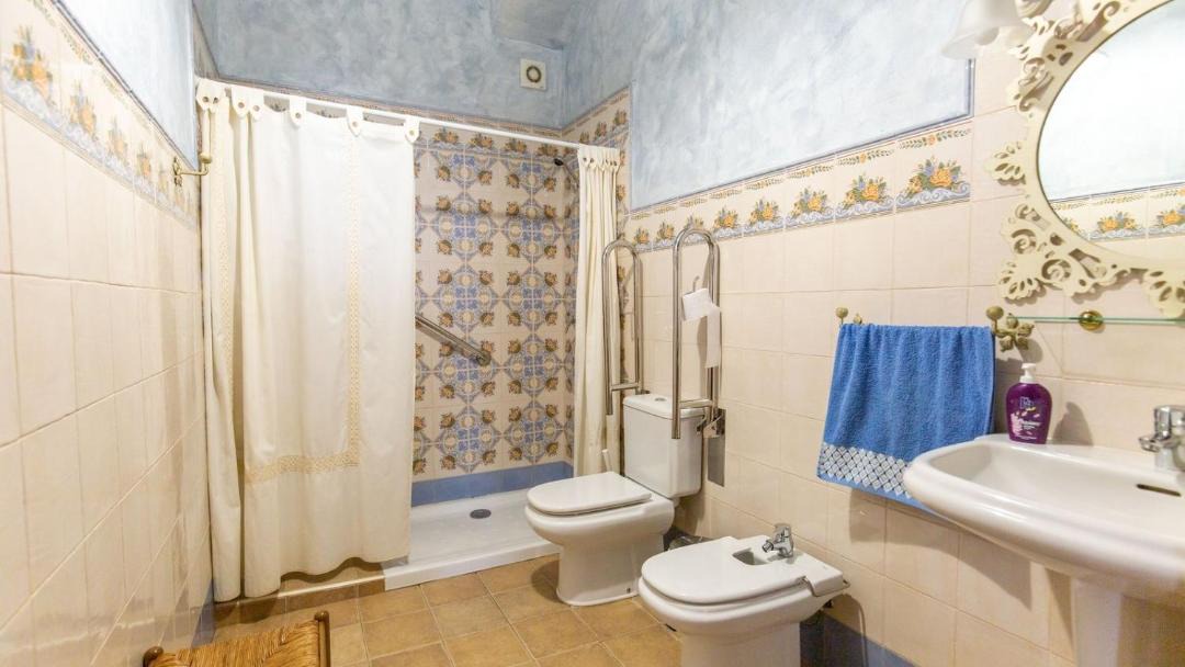 Photo of Bathroom in Villaviciosa de Cordoba