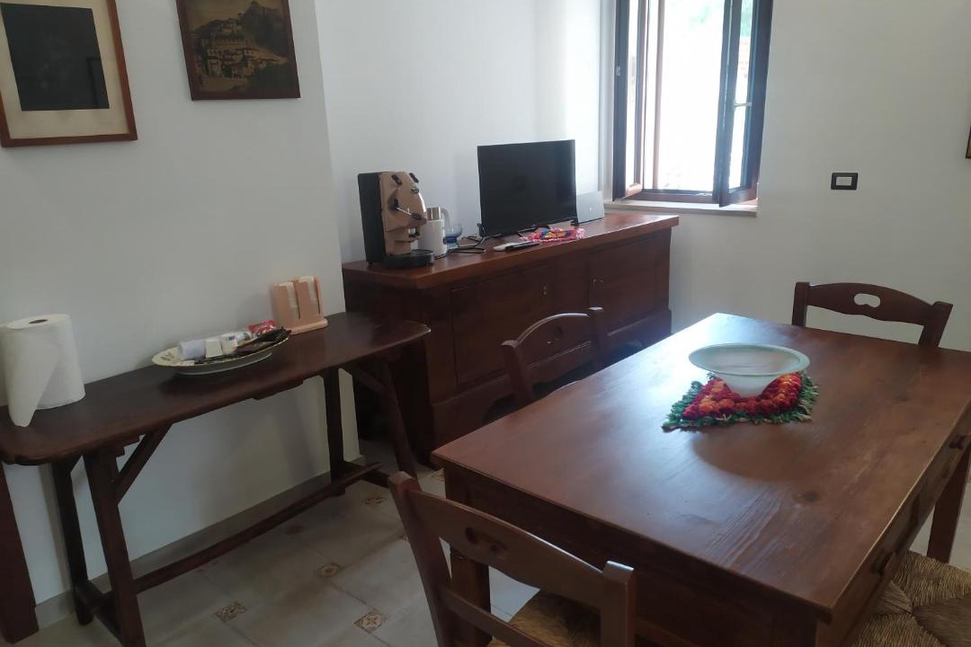 Photo of Livingroom in Valsinni