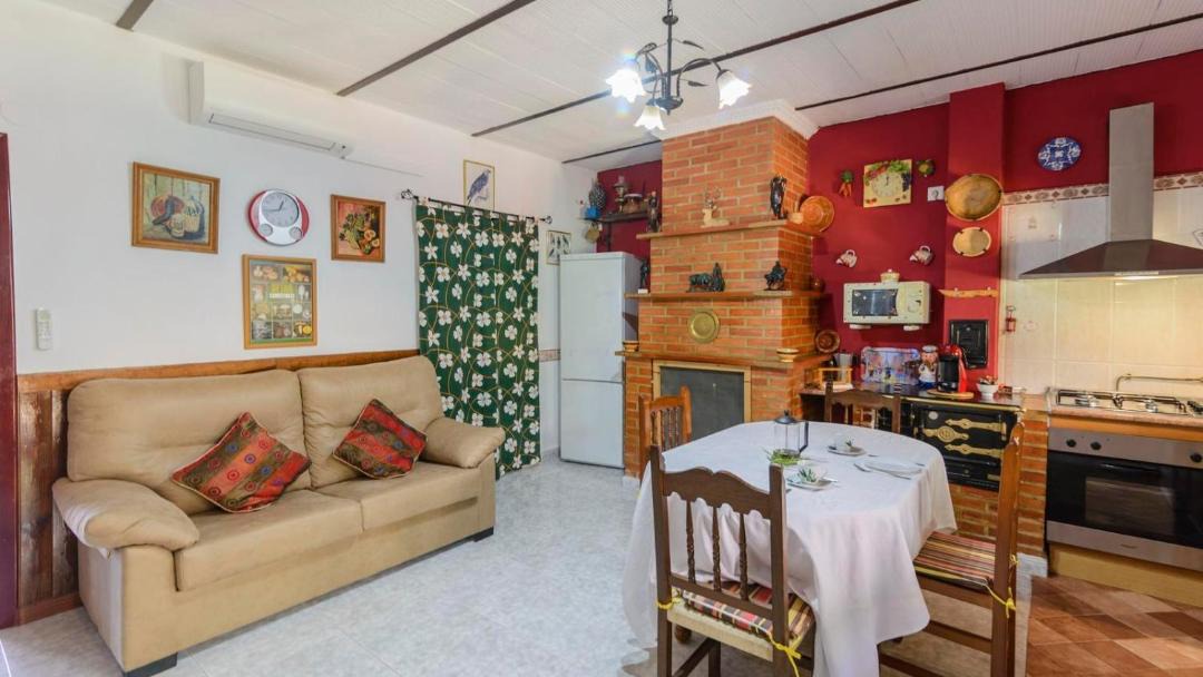 Photo of Livingroom in Alpandeire
