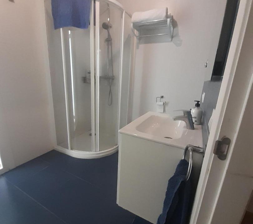Photo of Bathroom in Los Barrios