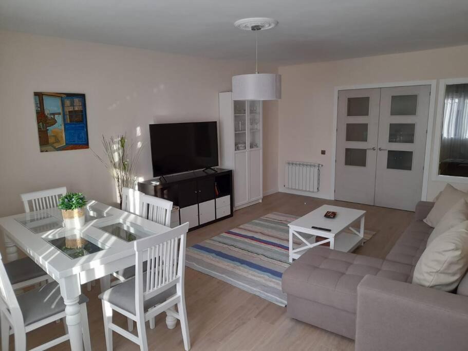 Photo of Livingroom in La Guardia