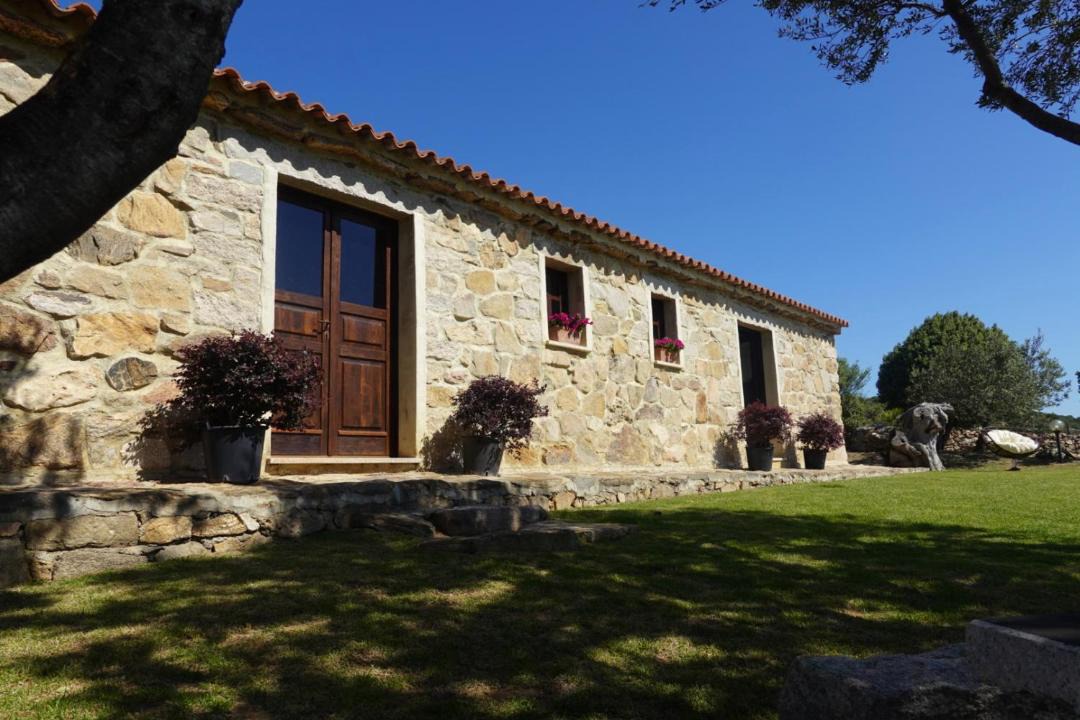 Photo of Buildings in Cugnana Verde