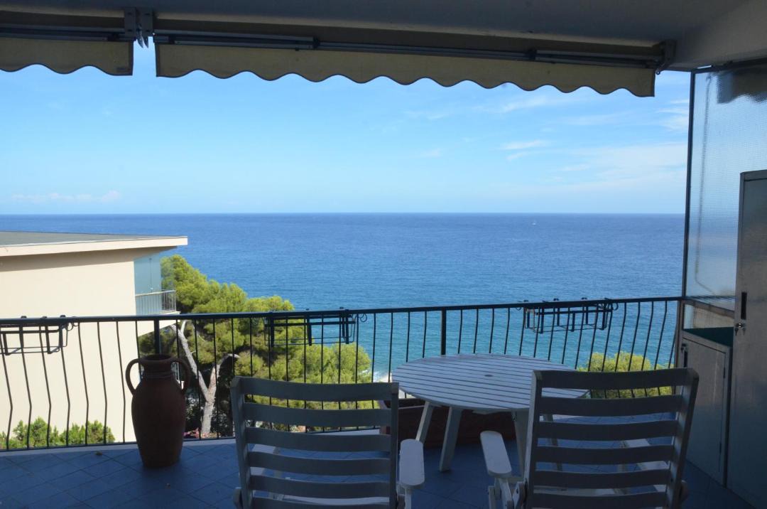 Photo of Patio Balcony in Capo Mimosa-Rollo