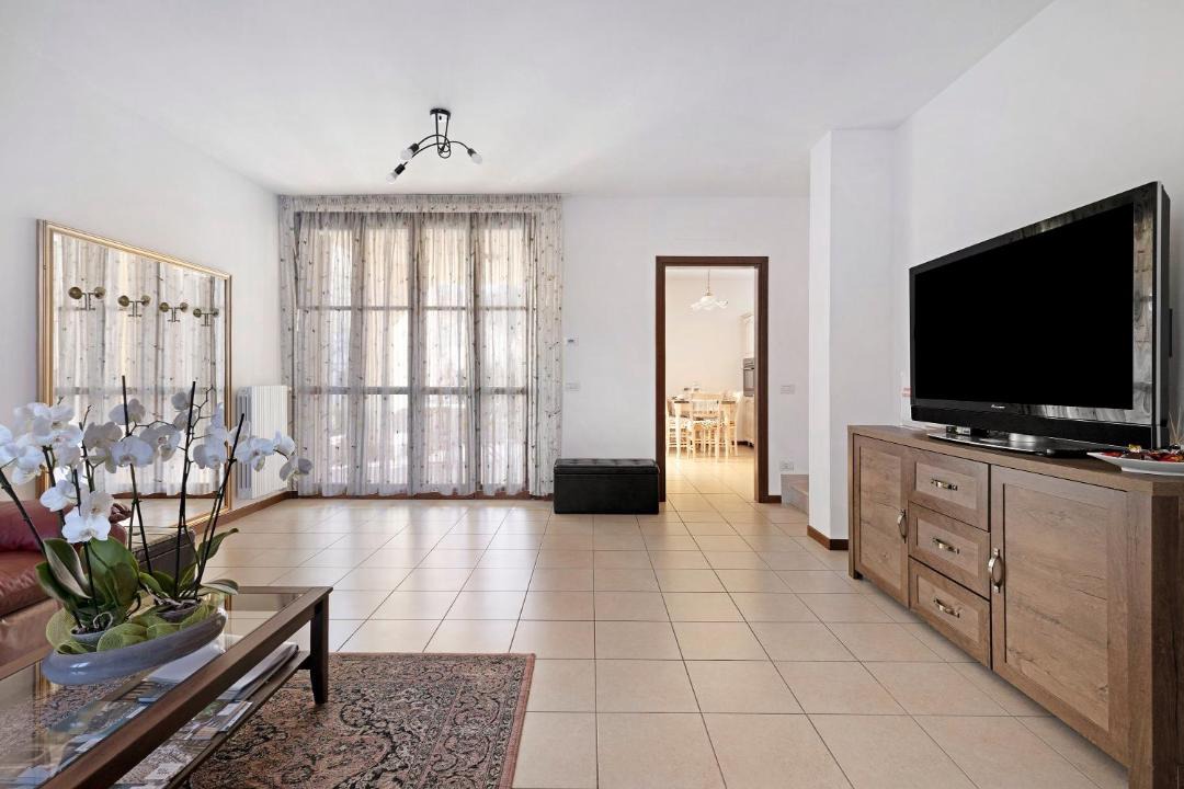 Photo of Livingroom in Mantua