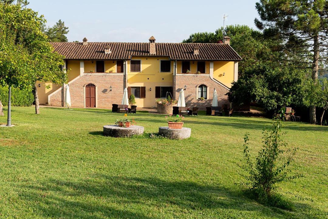 Photo of Buildings in Toiano