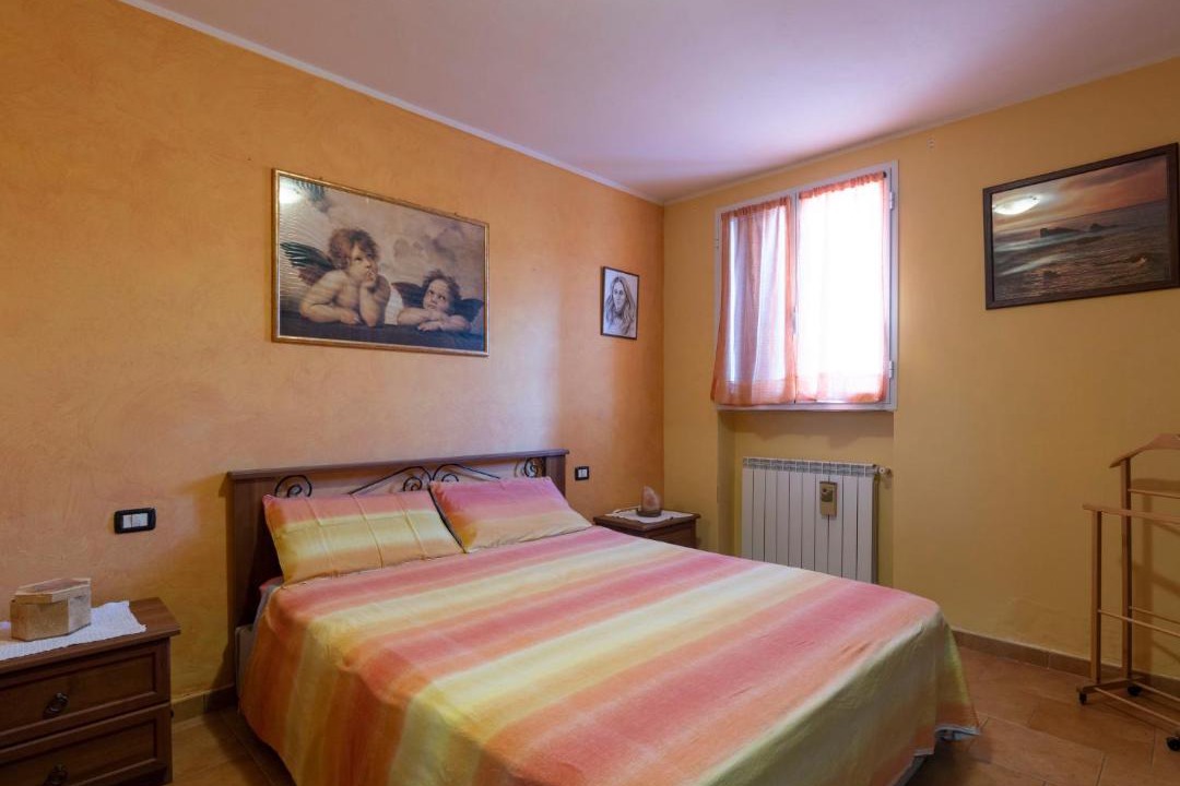 Photo of Bedroom in Villa Viani