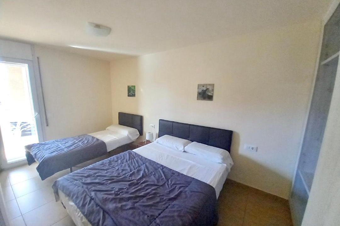 Photo of Bedroom in Roses Town Center