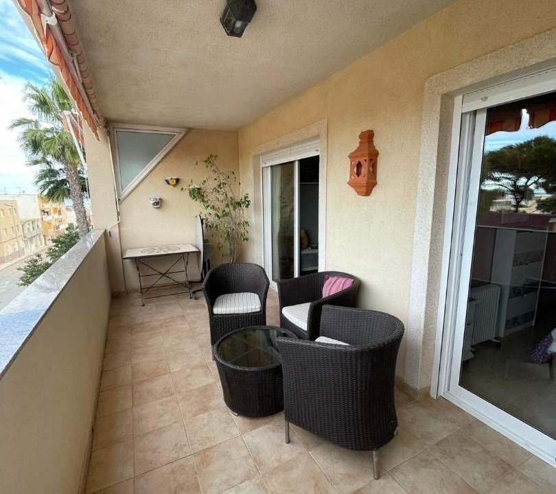 Photo of Livingroom in Los Nietos