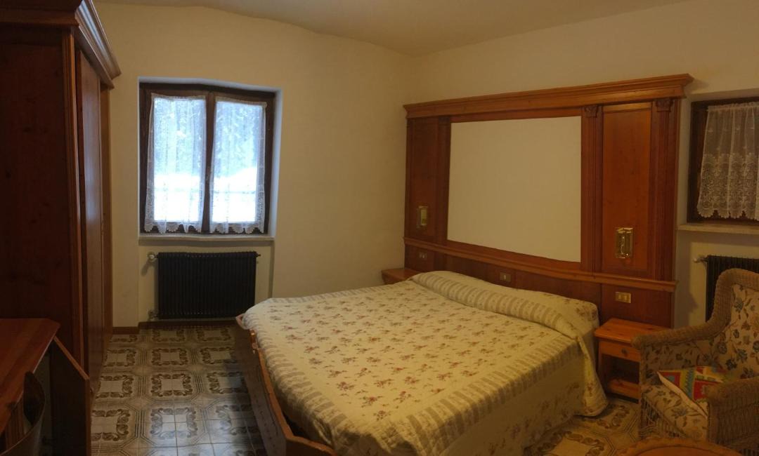 Photo of Bedroom in Cogolo