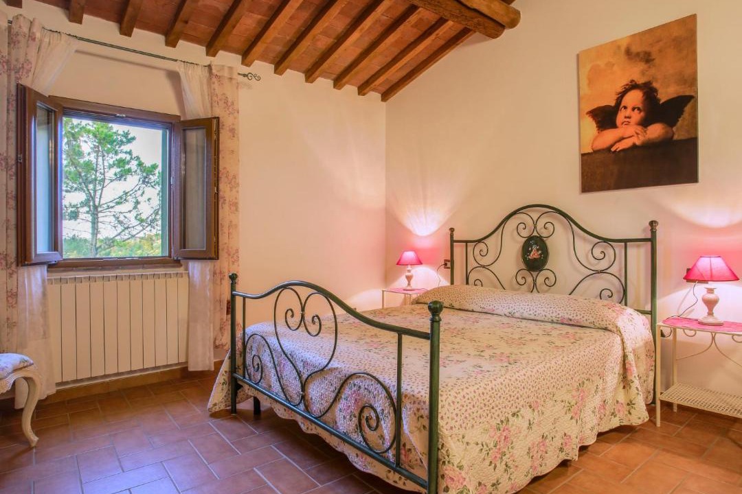 Photo of Bedroom in Toiano