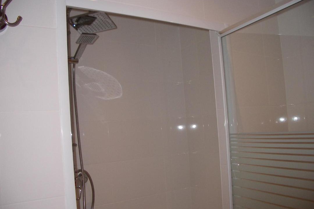 Photo of Bathroom in Aninon