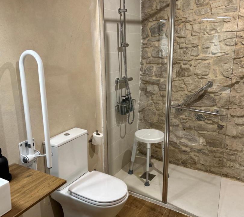 Photo of Bathroom in Llorac