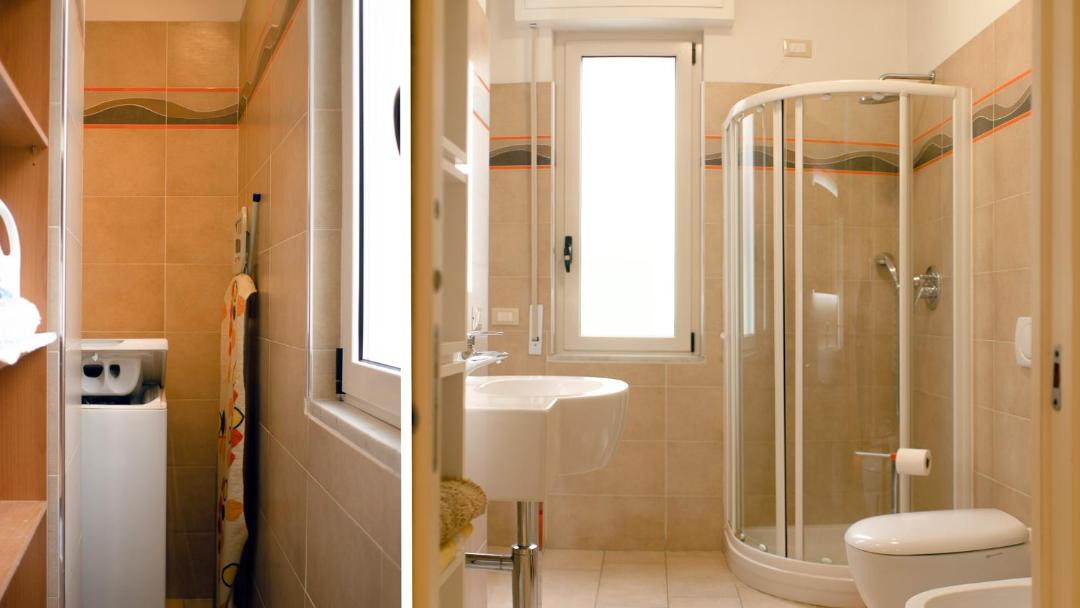 Photo of Bathroom in Diano Marina