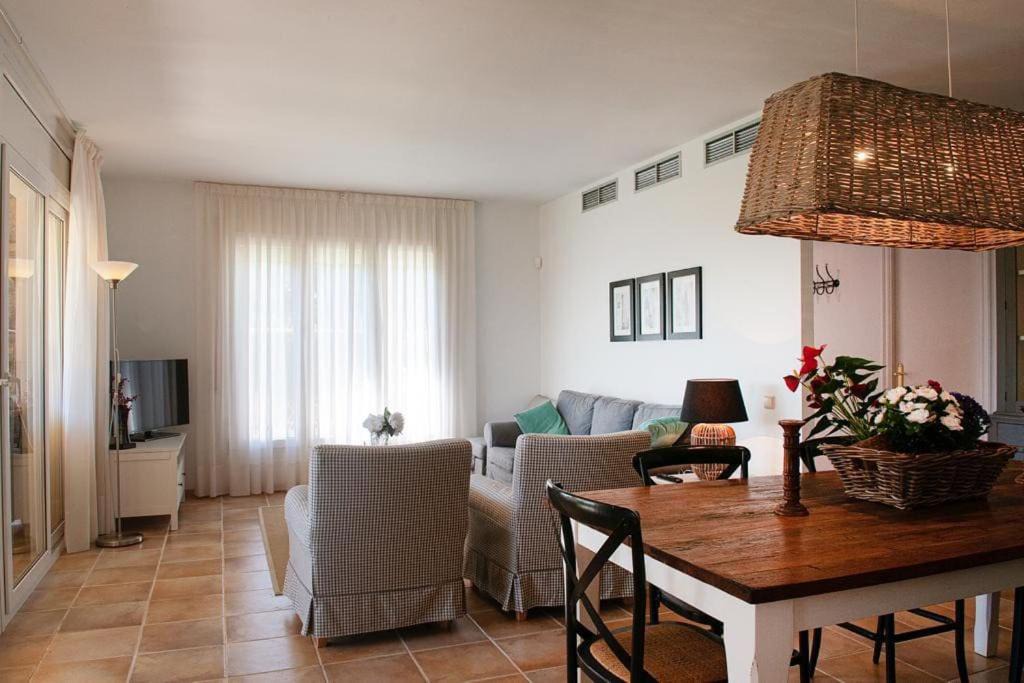 Photo of Livingroom in Bonmont Terres Noves