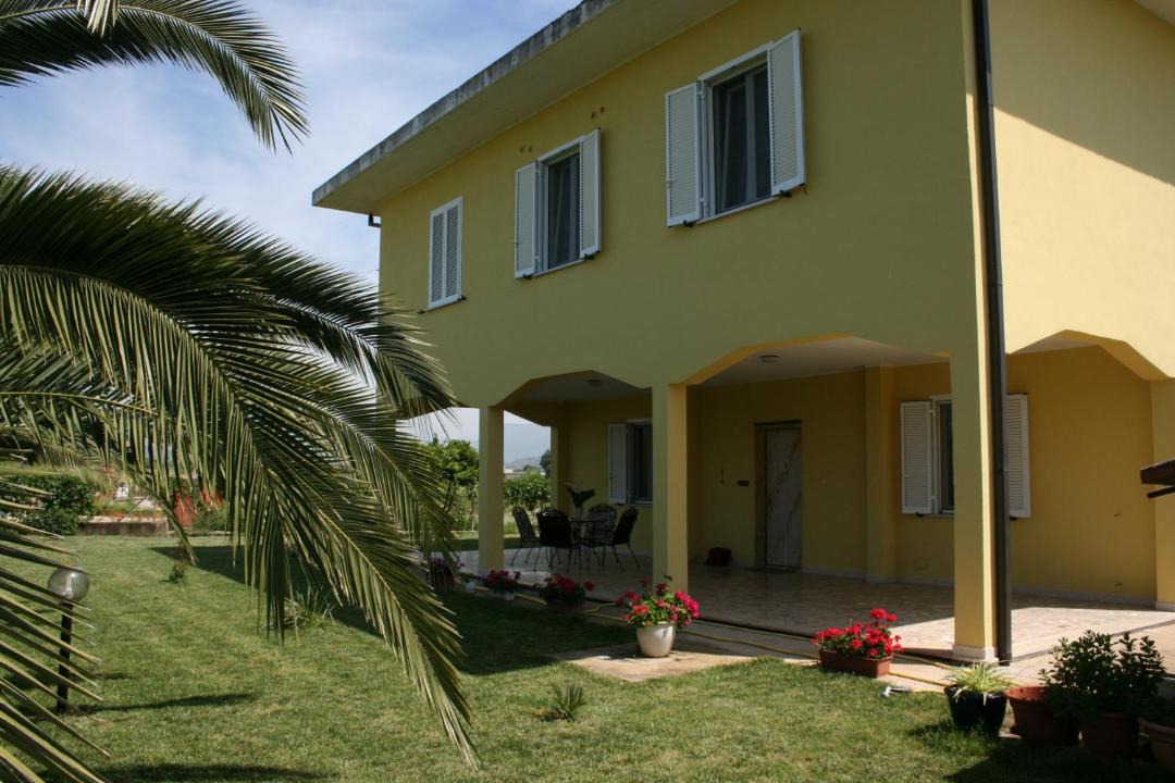 Photo of Others in Sonnino
