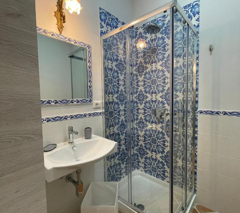 Photo of Bathroom in Casapulla