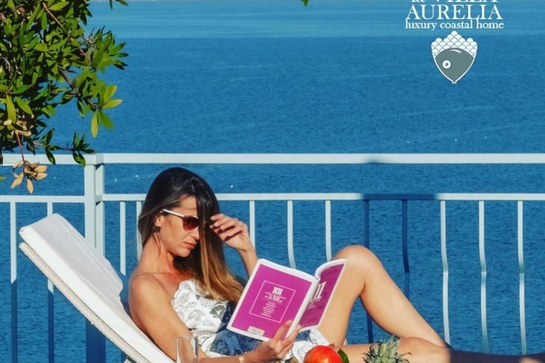 Photo of Human In Picture in Capo Miseno