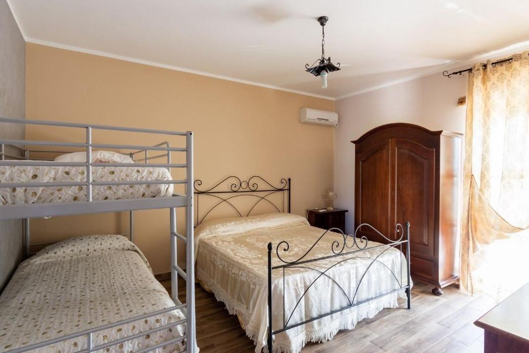 Photo of Bedroom in Montevergine