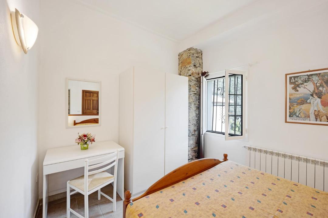 Photo of Bedroom in Dolcedo