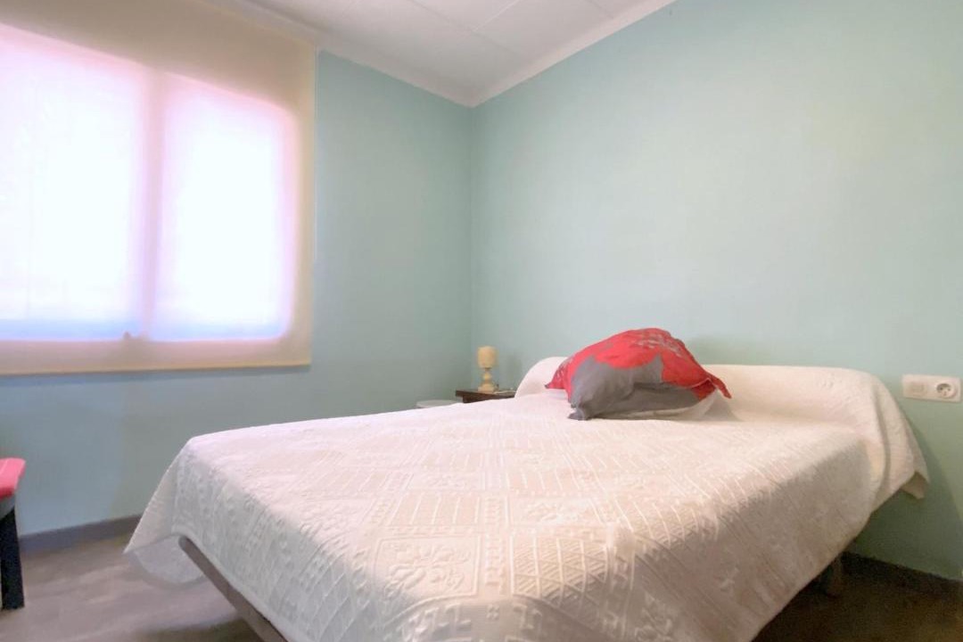 Photo of Bedroom in Roses Town Center