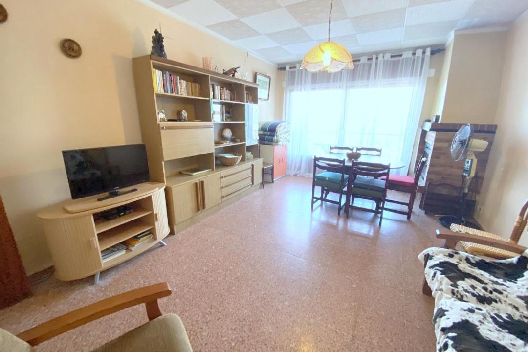 Photo of Livingroom in Roses Town Center