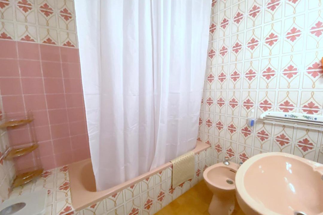 Photo of Bathroom in Roses Town Center