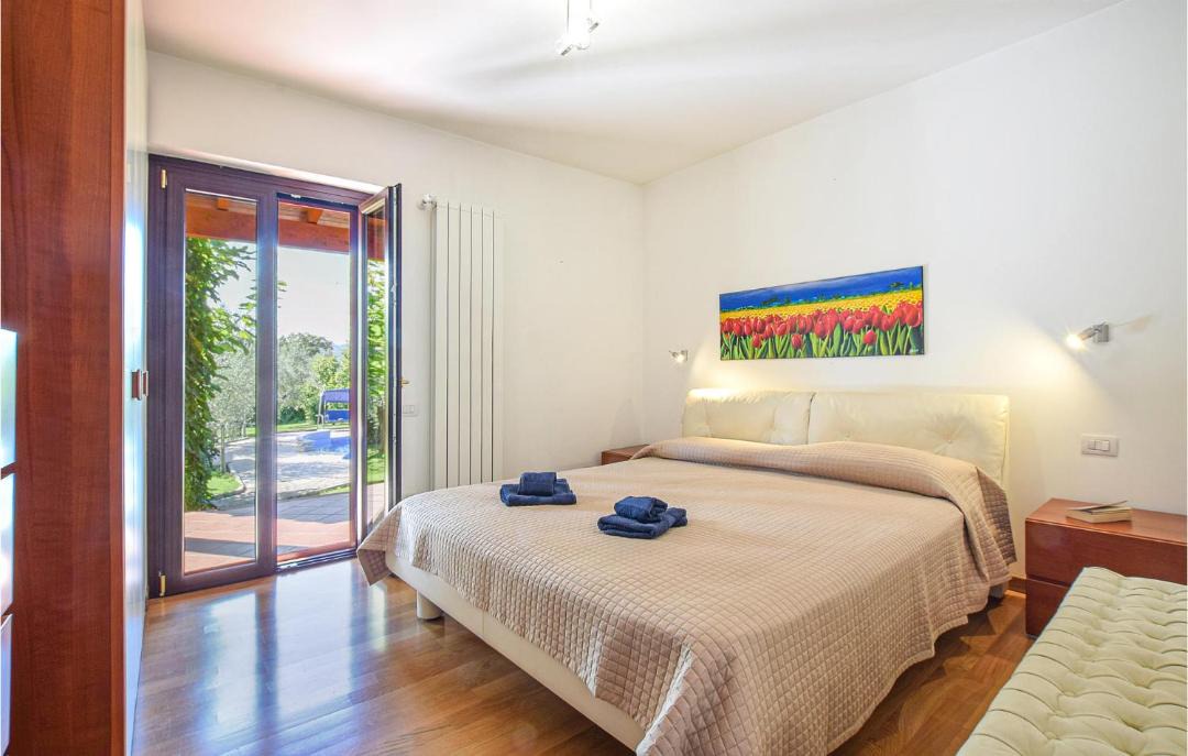 Photo of Bedroom in Monteroduni