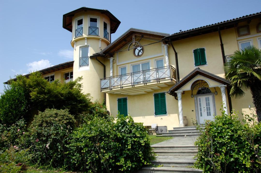 Photo of Buildings in Valdengo