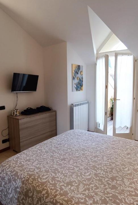 Photo of Bedroom in Intra