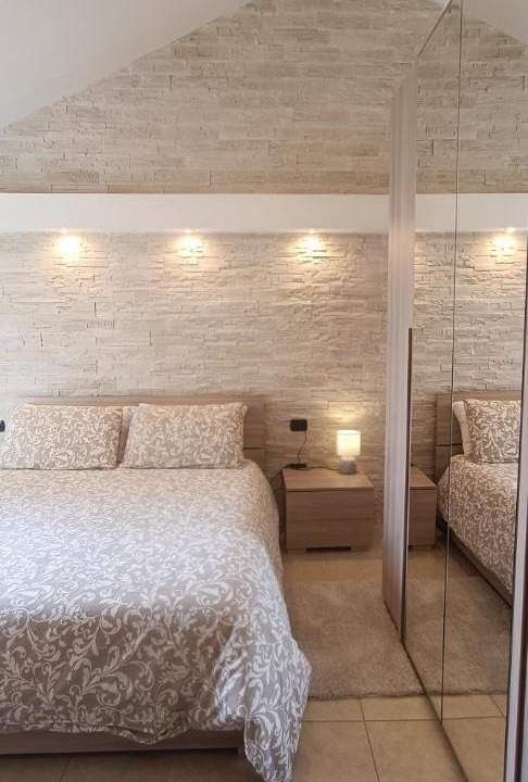 Photo of Bedroom in Intra