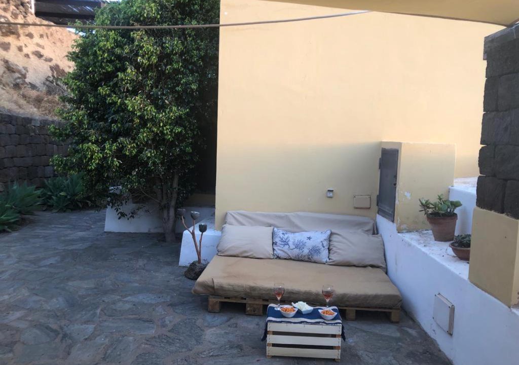 Photo of Patio Balcony in Pantelleria