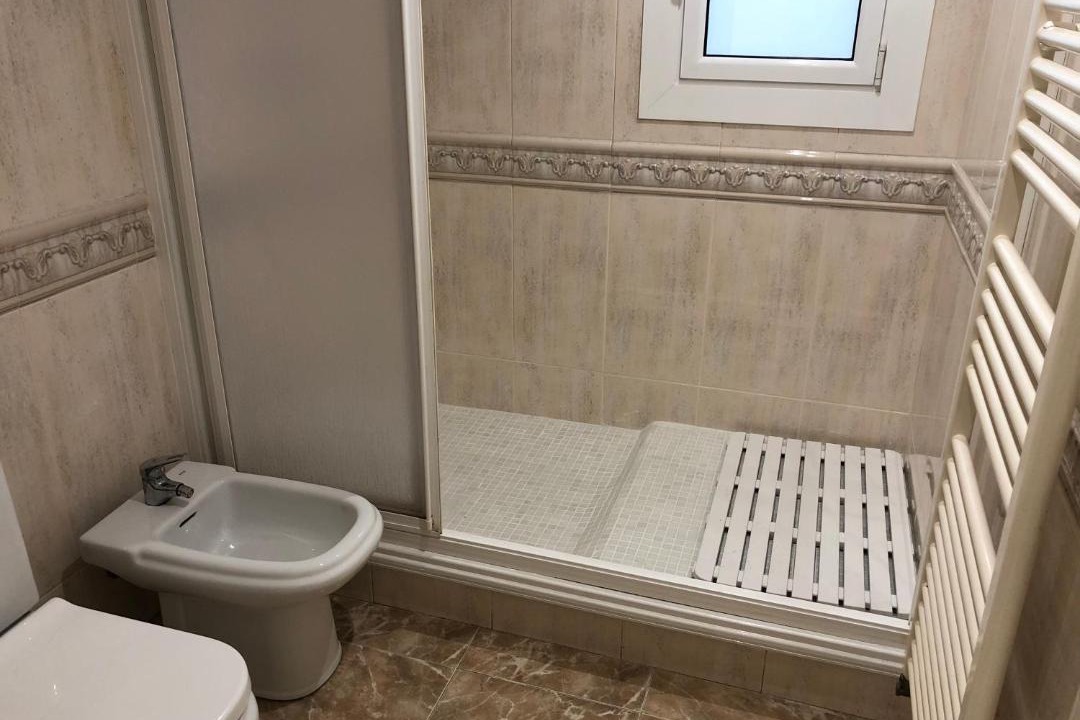 Photo of Bathroom in Roses Town Center