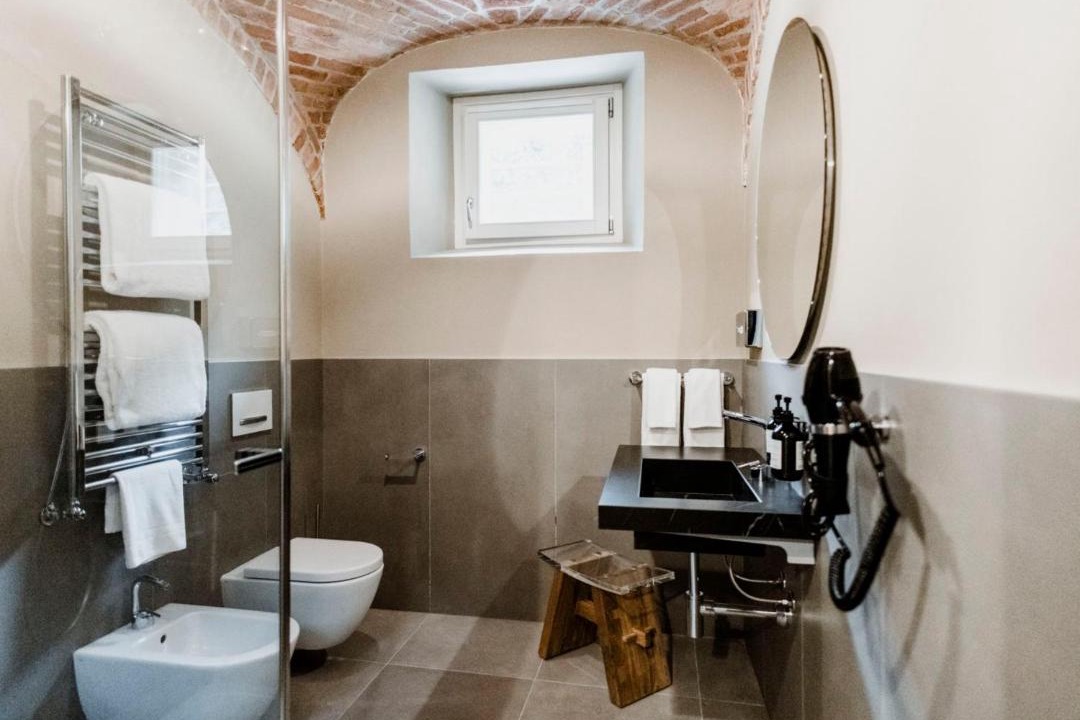 Photo of Bathroom in Reala
