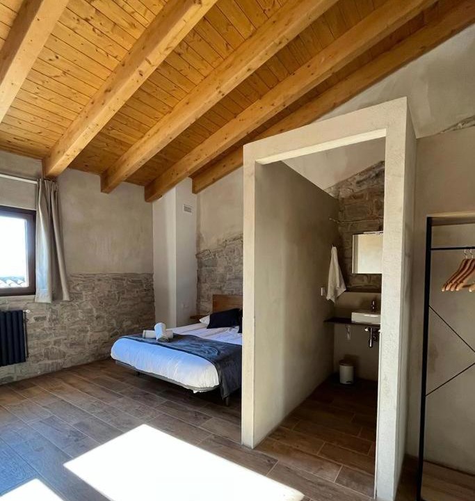 Photo of Bedroom in Llorac