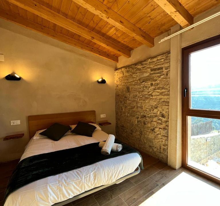 Photo of Bedroom in Llorac