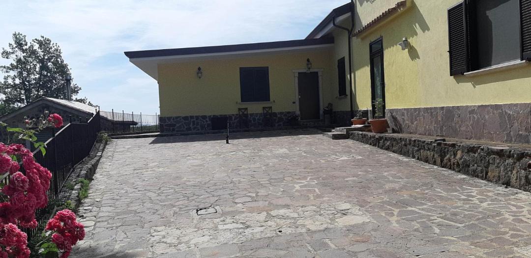 Photo of Buildings in Roccamonfina