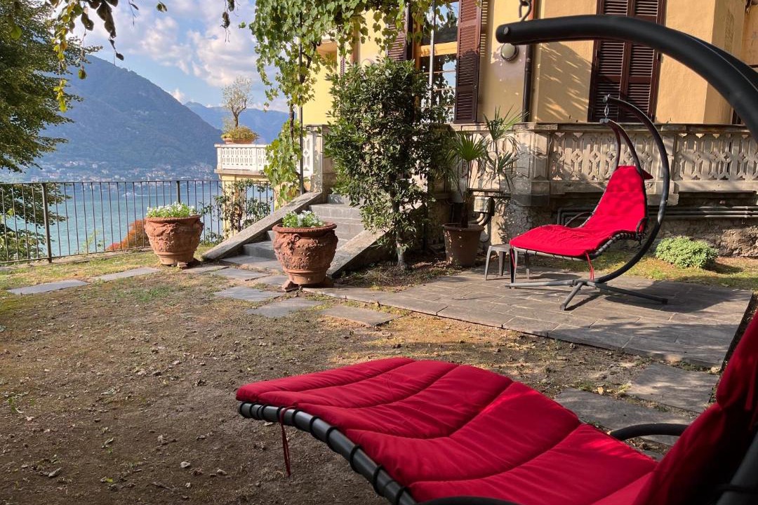 Photo of Others in Riva