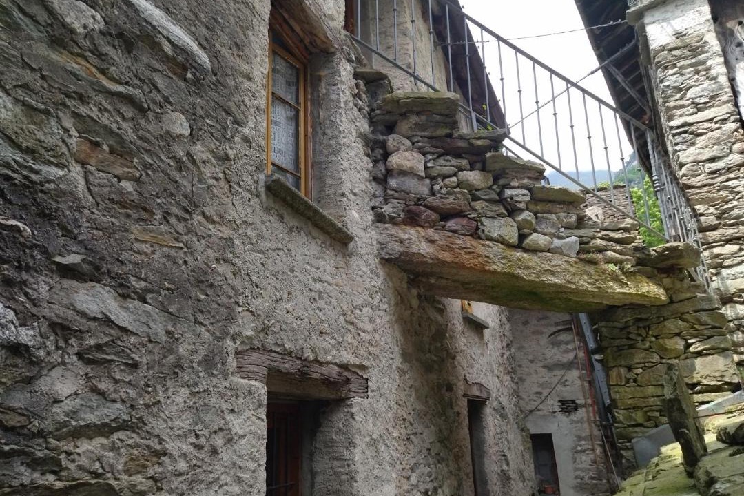 Photo of Buildings in Mollia