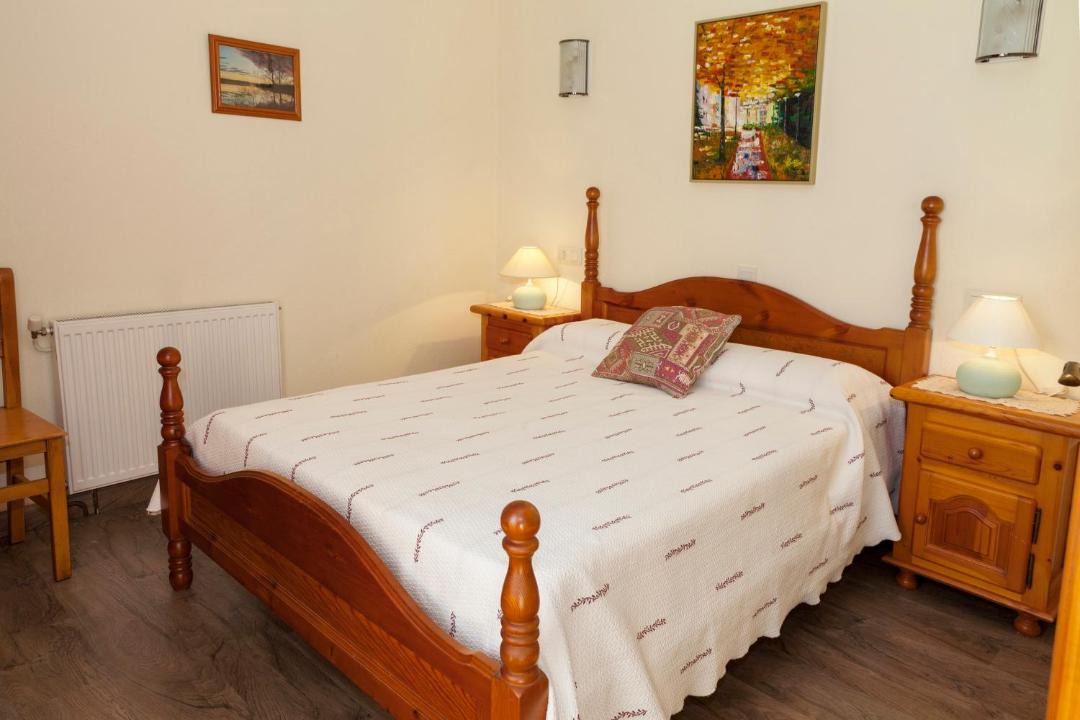 Photo of Bedroom in Garriguella