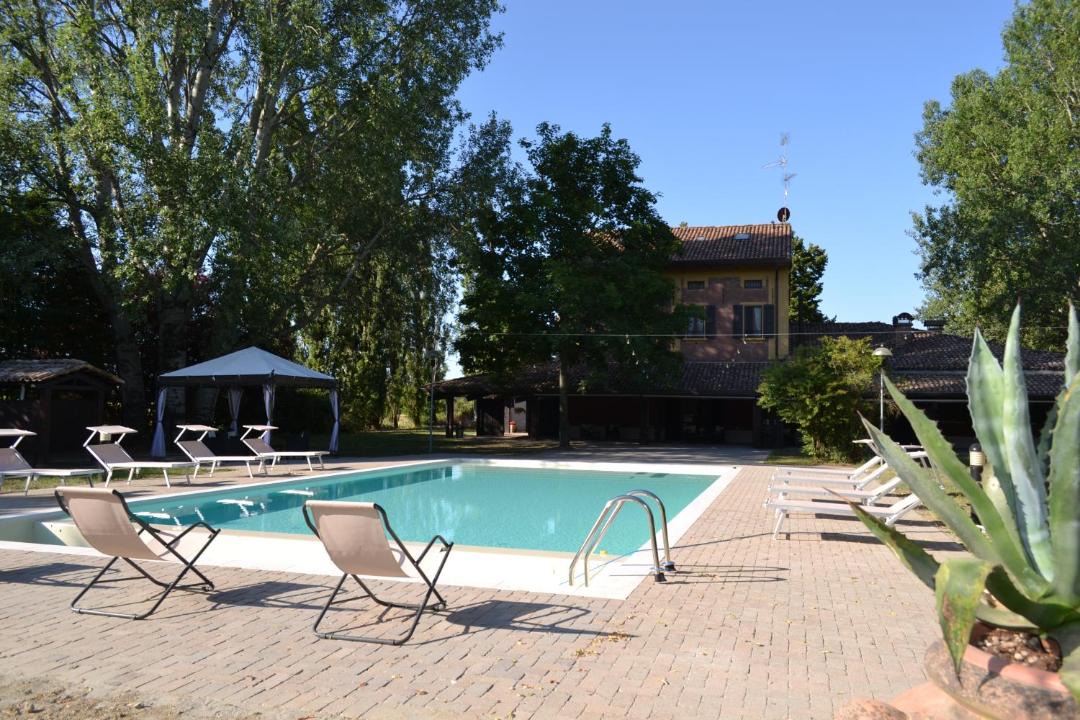 Photo of Others in Novi di Modena