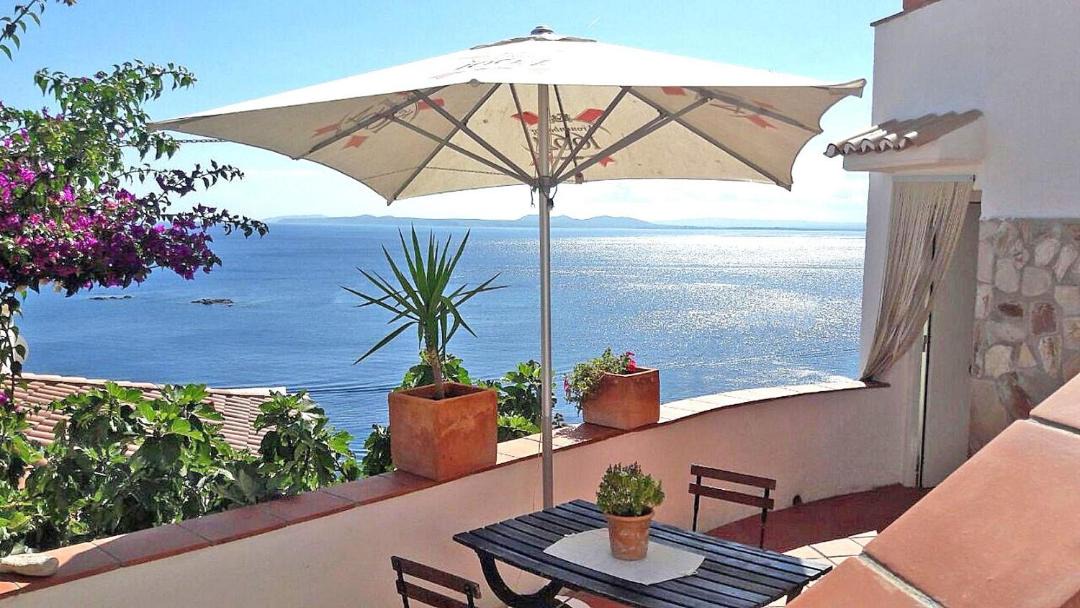 Photo of Patio Balcony in Almadraba-Canyelles