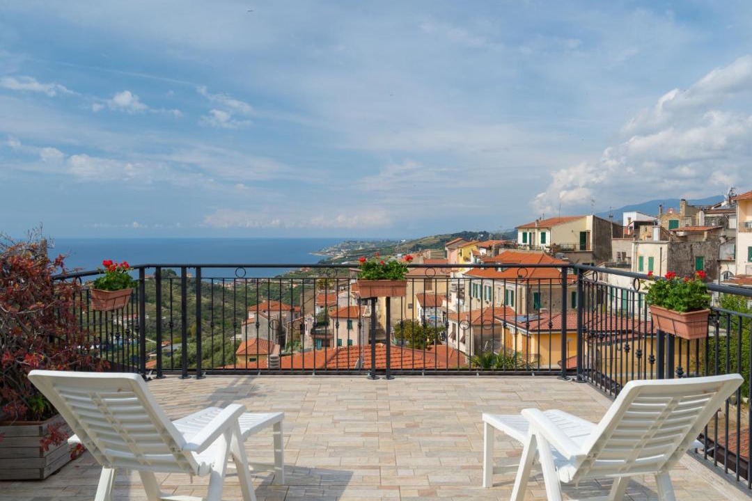 Photo of Patio Balcony in Terzorio