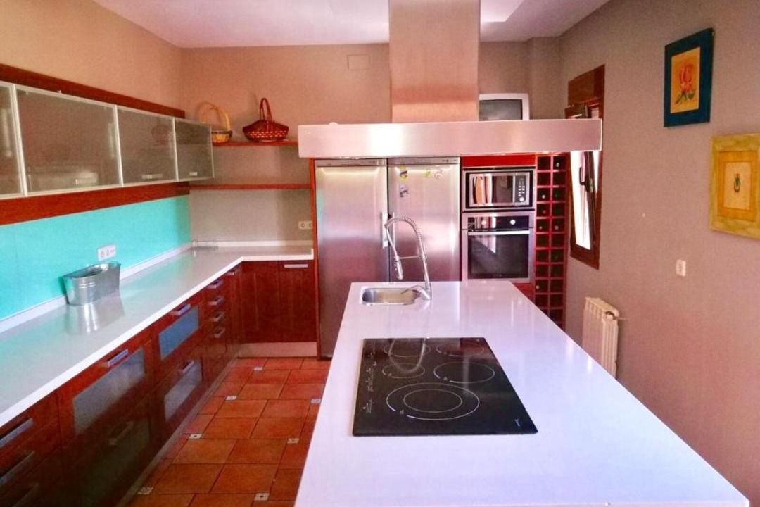 Photo of Kitchen in Arcas del Villar