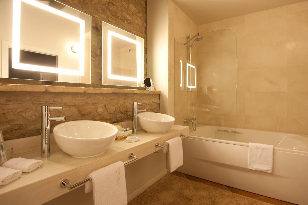 Photo of Bathroom in Navas