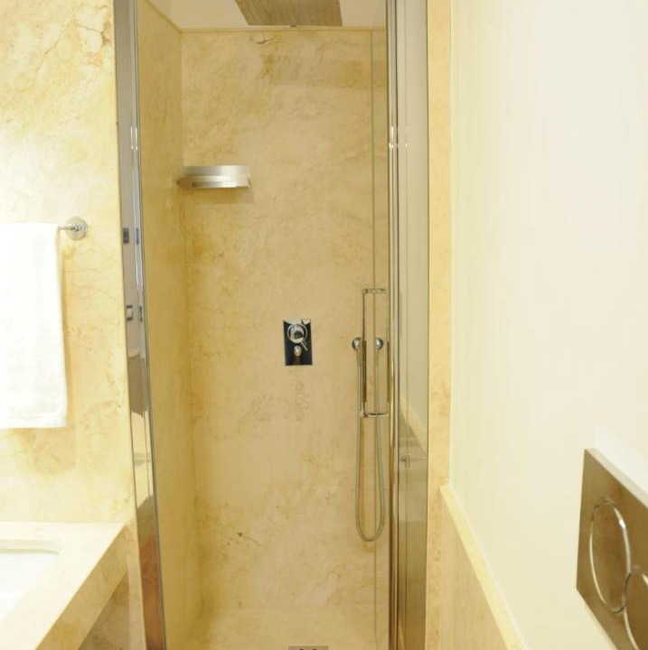 Photo of Bathroom in Tivoli