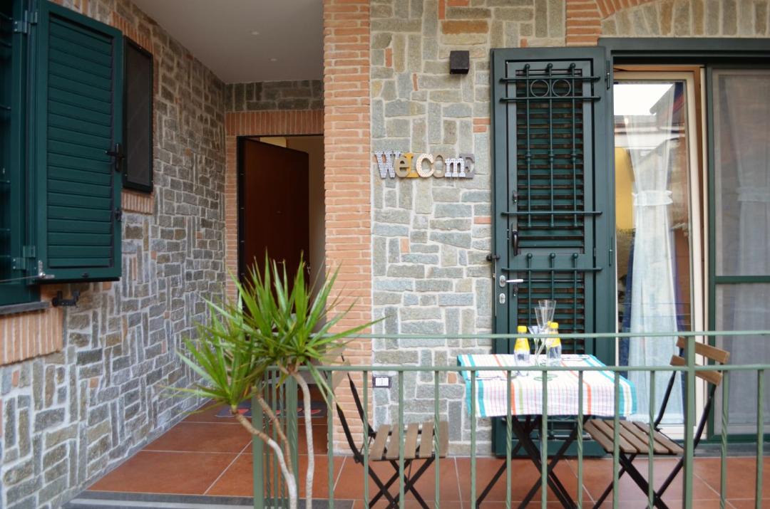 Photo of Patio Balcony in Sant'Egidio del Monte Albino