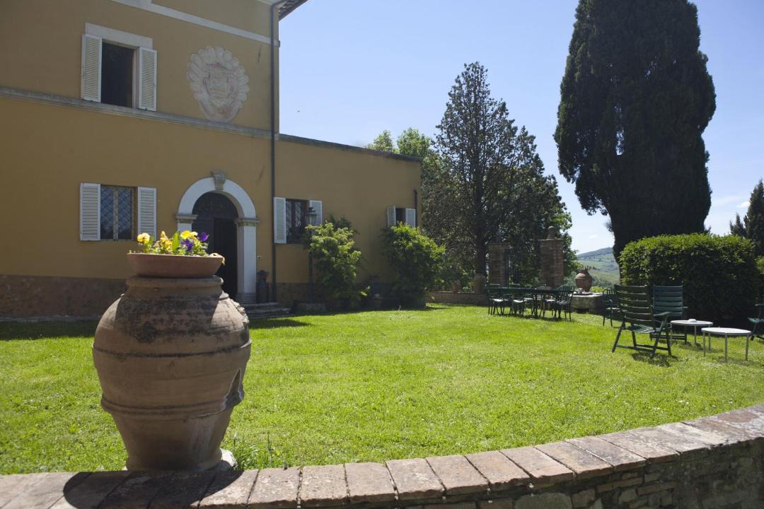Photo of Others in Todi