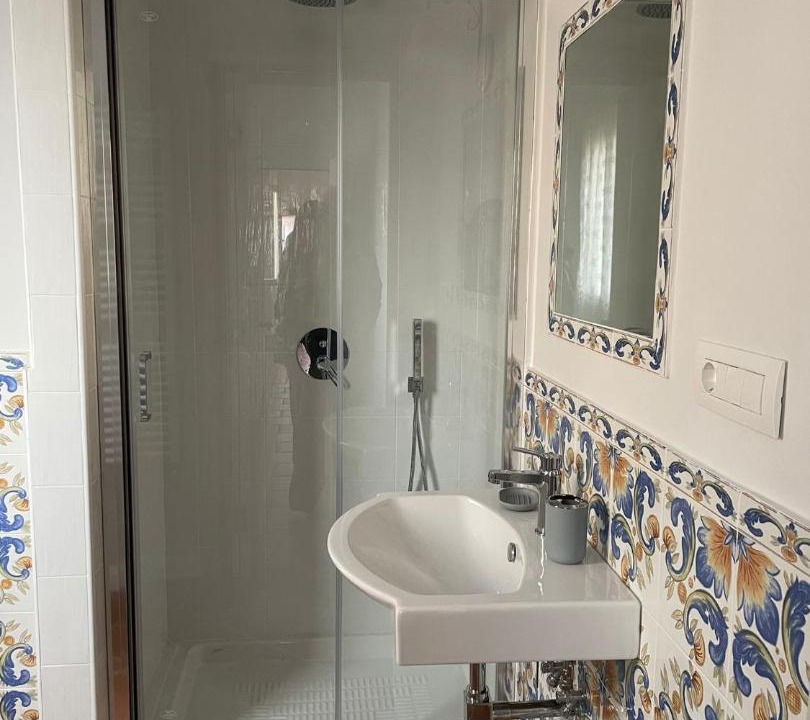 Photo of Bathroom in Casapulla