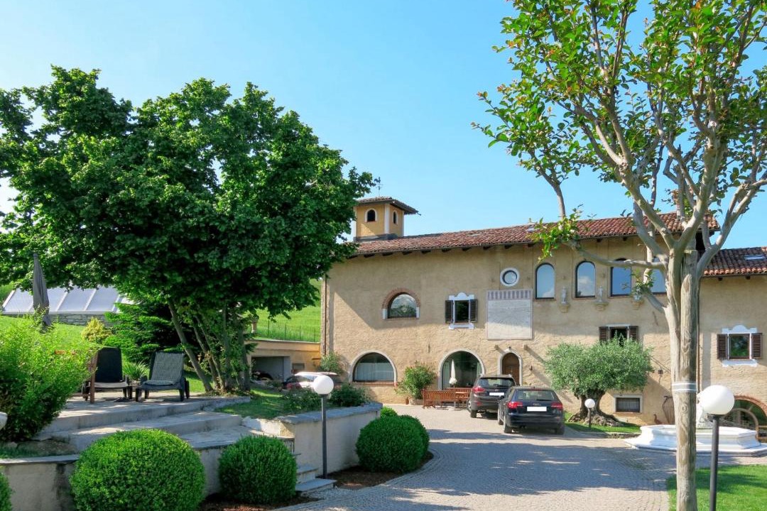 Photo of Buildings in Bastia Mondovi