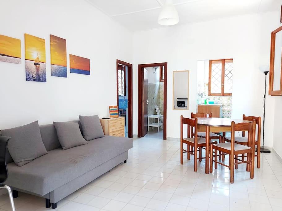 Photo of Livingroom in Paestum
